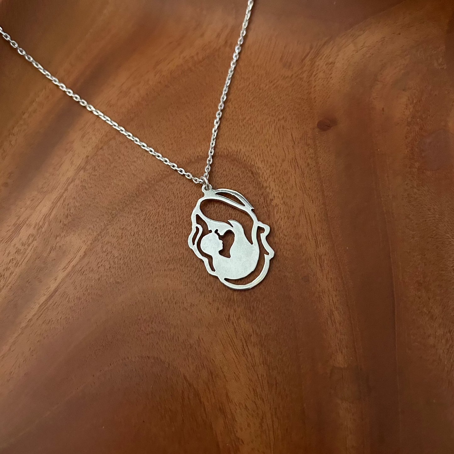 Mom and baby Necklace in 92.5 Sterling Silver