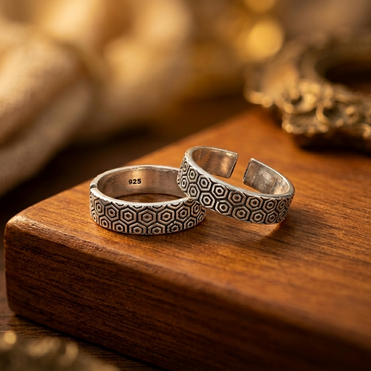 Oxidised Pattern Toe Ring – 925 Sterling Silver